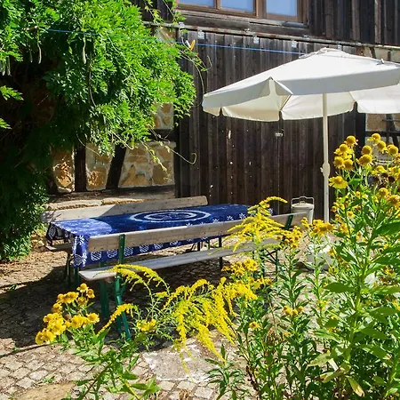 Ferienwohnung Fachwerk アパート Geisfeld